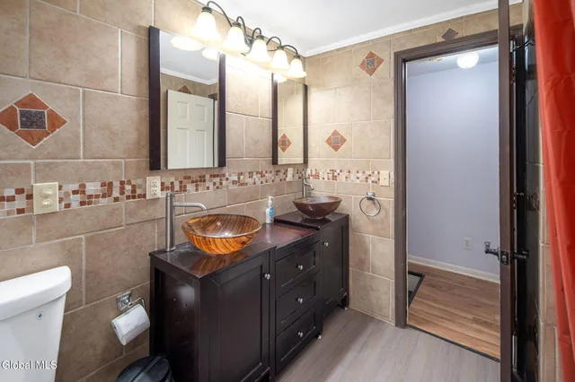 $360,000 | 1422 Highway 30A, Esperance, NY 12160