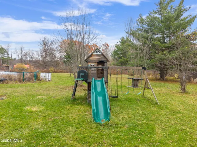 $360,000 | 1422 Highway 30A, Esperance, NY 12160