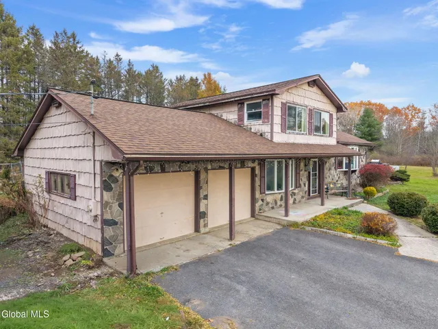 $360,000 | 1422 Highway 30A, Esperance, NY 12160