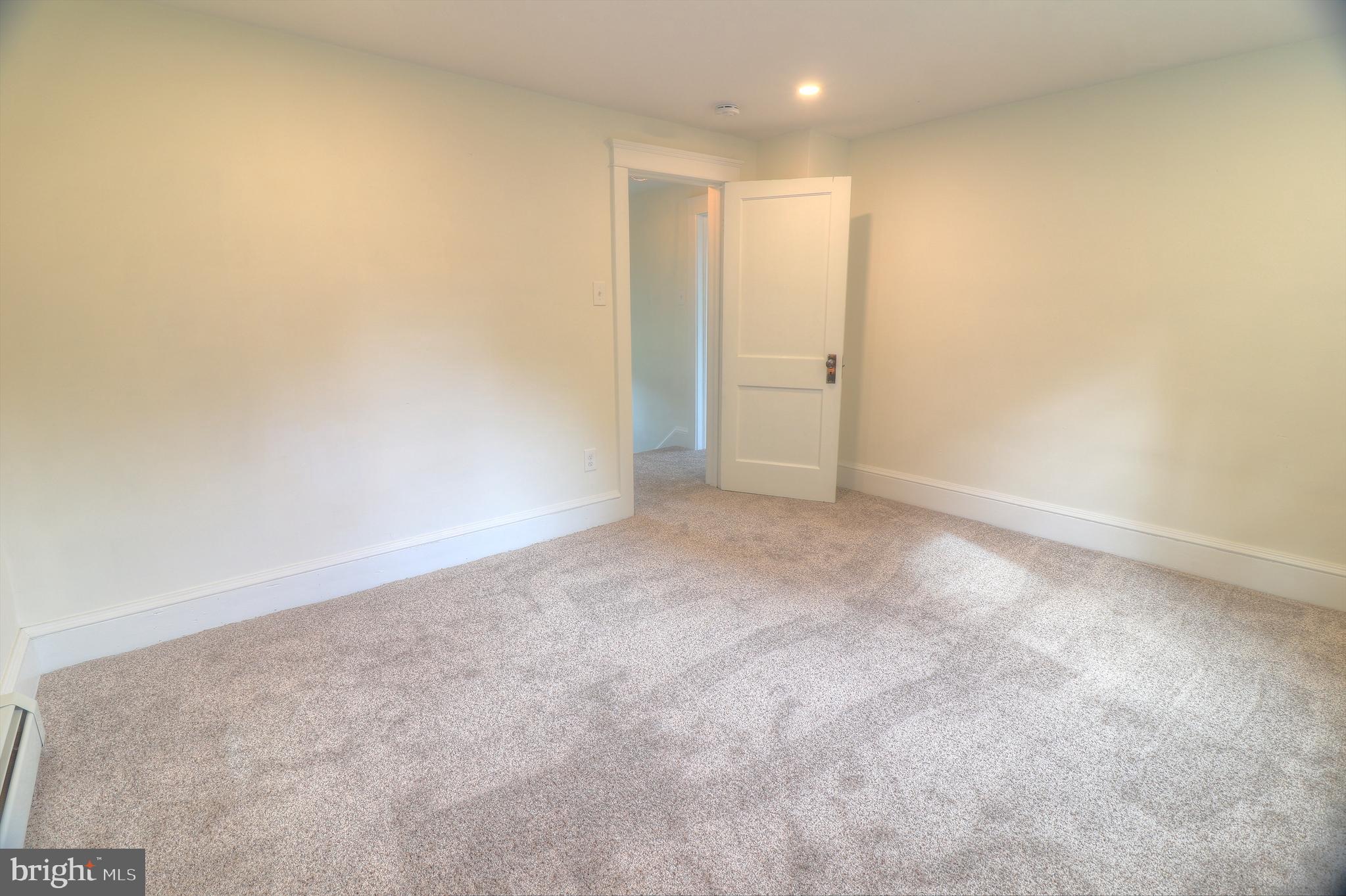 678 Rockville Road Spring Grove, PA 17362 - Photo 18 of 32