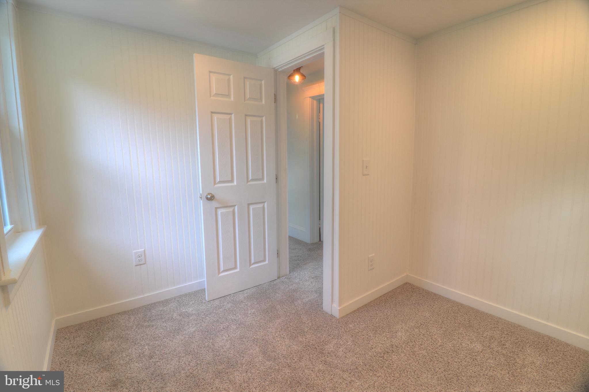 678 Rockville Road Spring Grove, PA 17362 - Photo 20 of 32 an empty room with windows