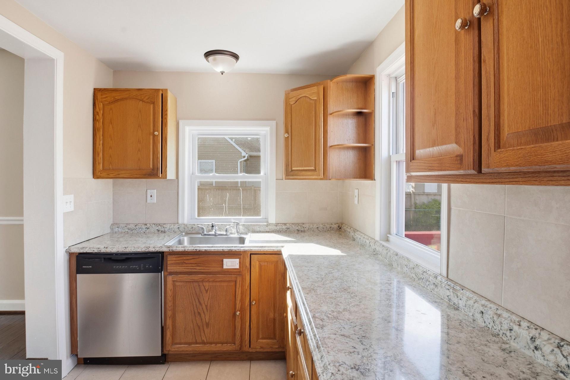 8444 Garden Road Pasadena, MD 21122 - Photo 8 of 28 KITCHEN