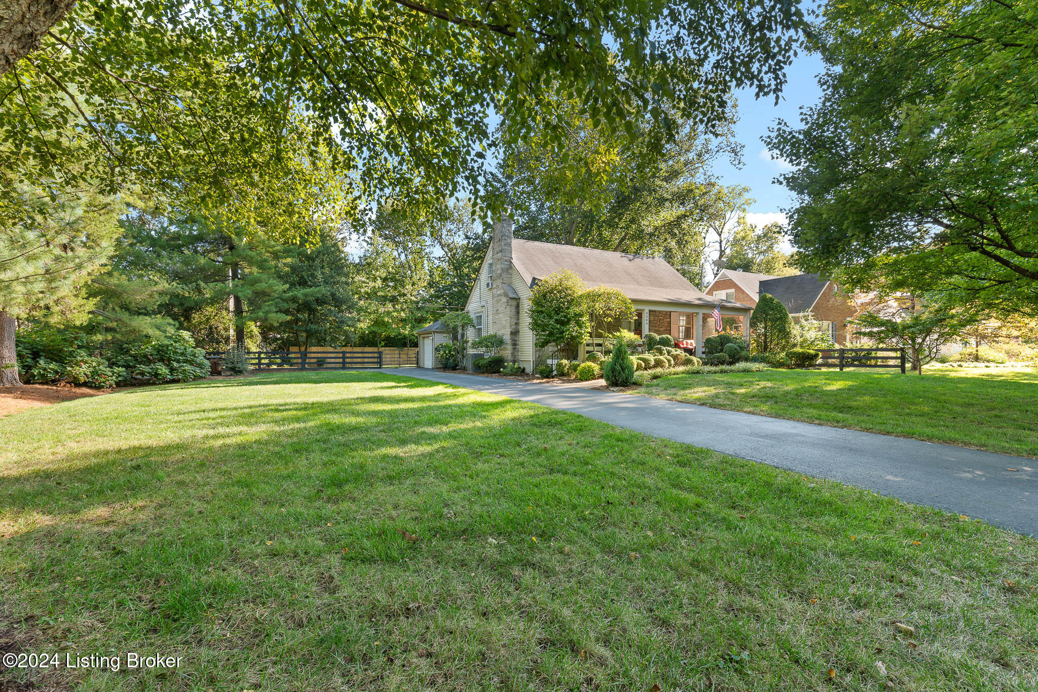 4304 Alton Road Louisville, KY 40207 - Photo 4 of 40 4304 Alton Rd-2