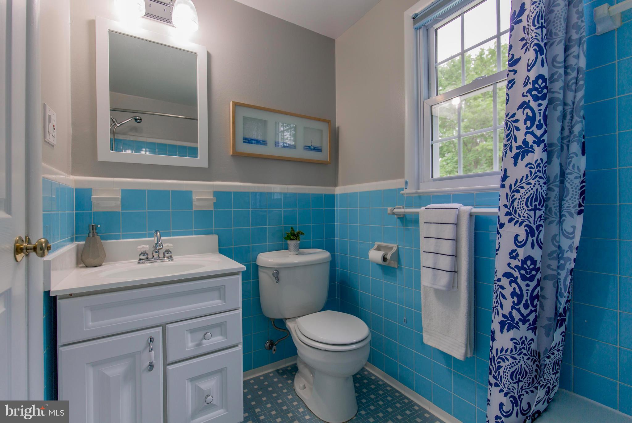 12915 Goodhill Road Silver Spring, MD 20906 - Photo 25 of 30 Bath