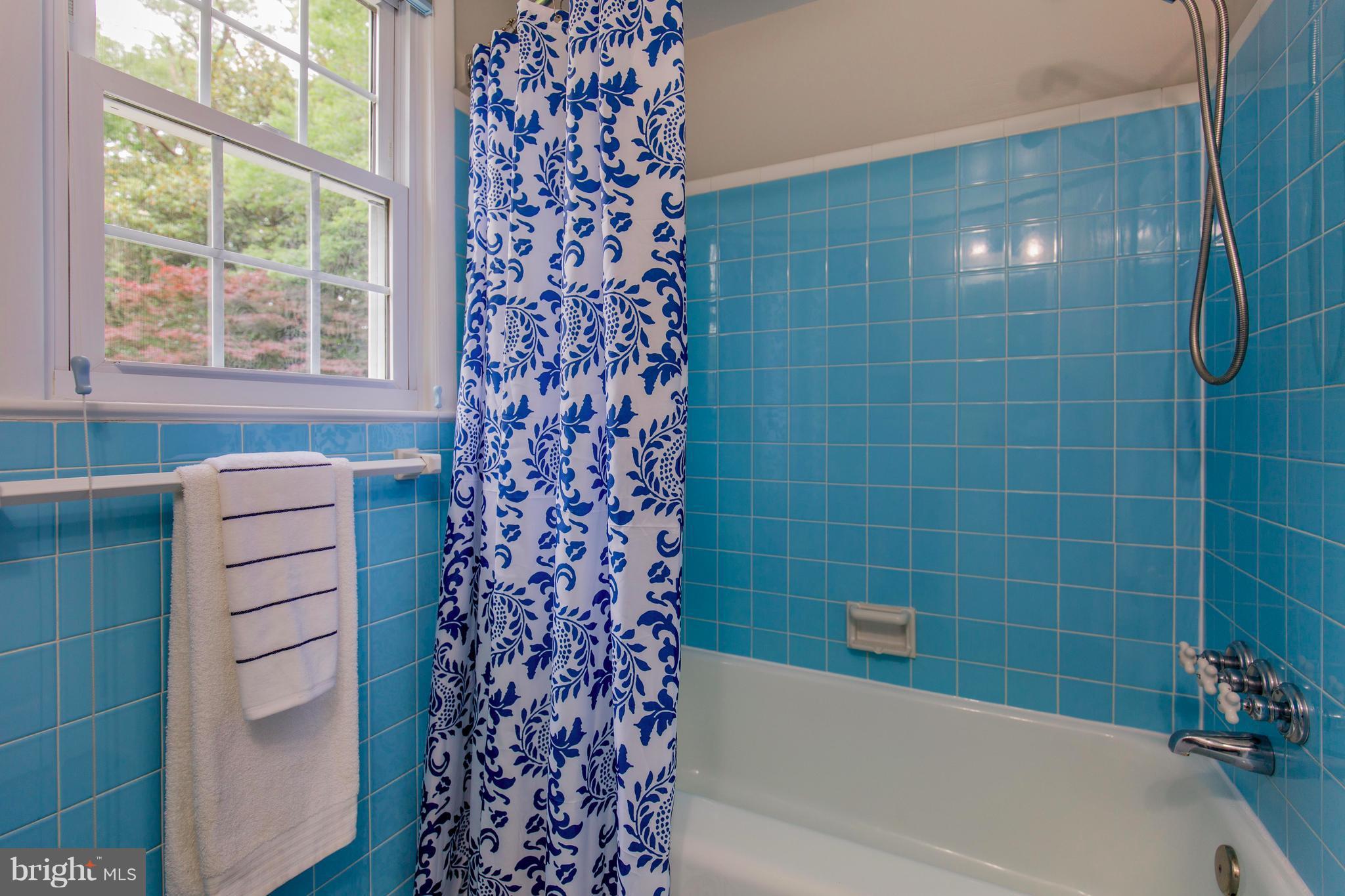 12915 Goodhill Road Silver Spring, MD 20906 - Photo 26 of 30 Bath