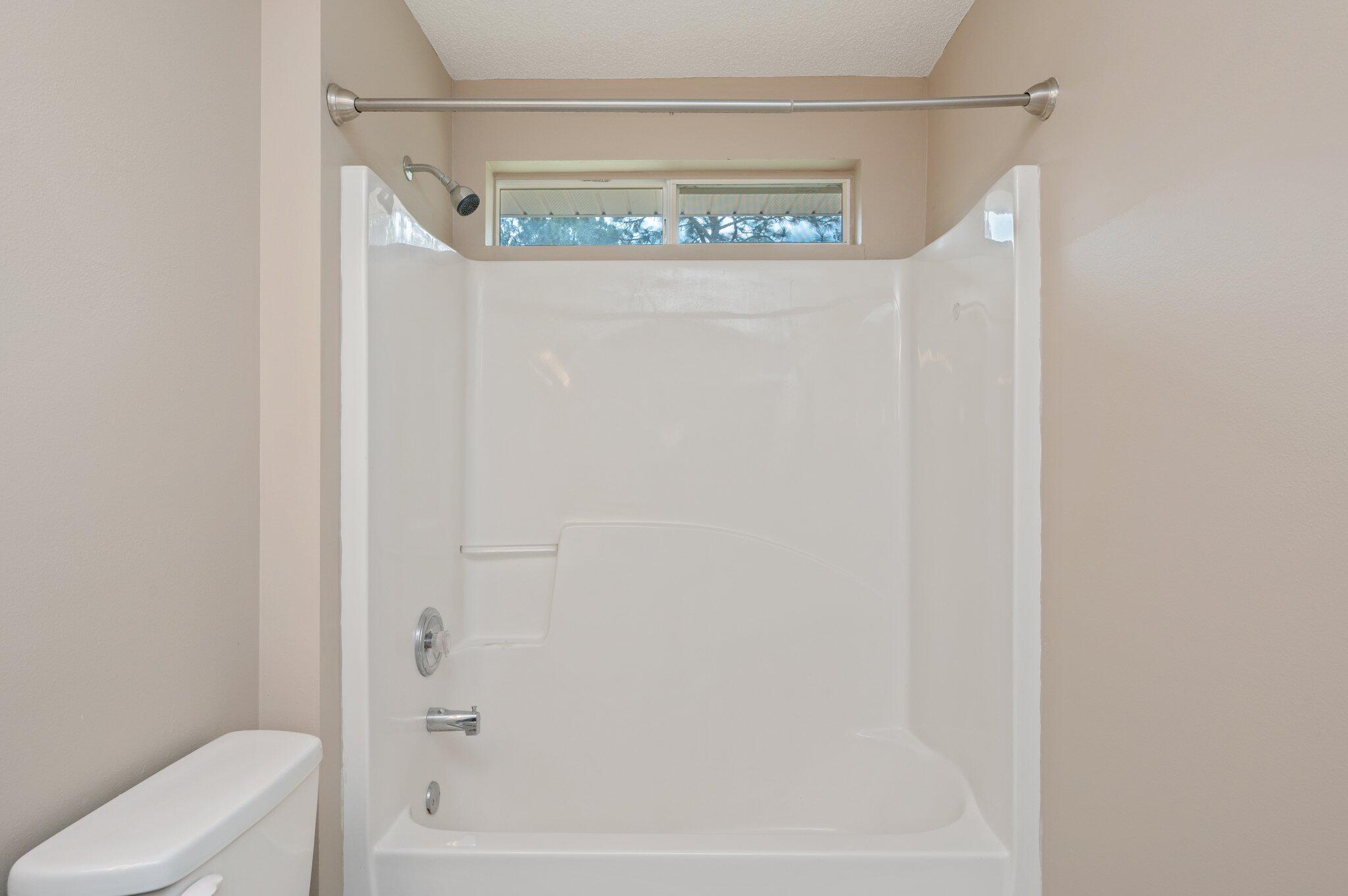 4752 Balboa Road Crestview, FL 32539 - Photo 36 of 46 a view of bathroom