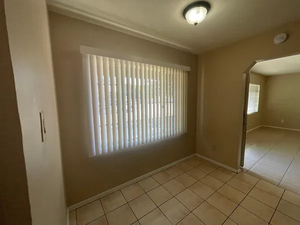$1,680 | 6242 North 23rd Avenue, Phoenix, AZ 85015
