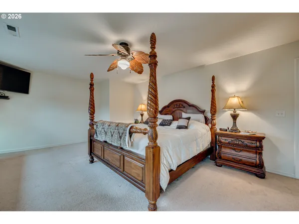 $577,500 | 329 South Spruce Avenue, Yacolt, WA 98675