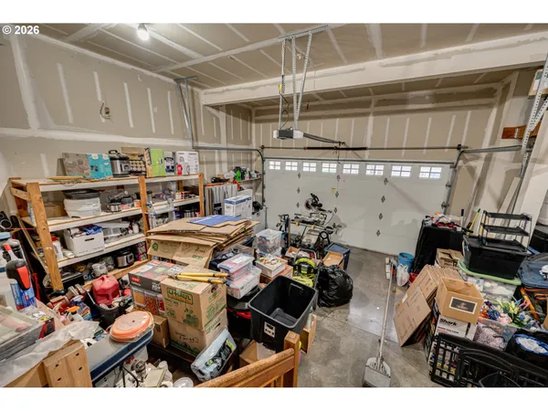 $577,500 | 329 South Spruce Avenue, Yacolt, WA 98675