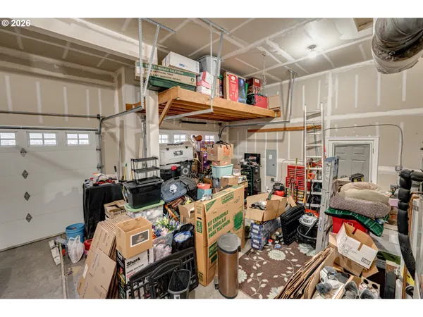 $577,500 | 329 South Spruce Avenue, Yacolt, WA 98675