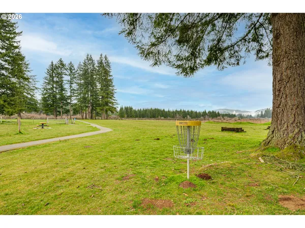 $577,500 | 329 South Spruce Avenue, Yacolt, WA 98675