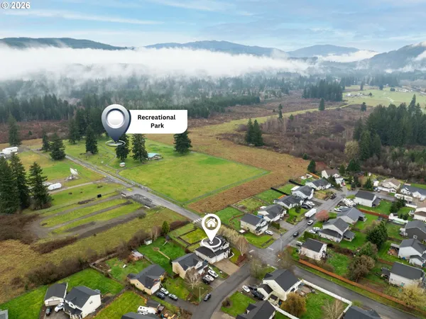 $577,500 | 329 South Spruce Avenue, Yacolt, WA 98675