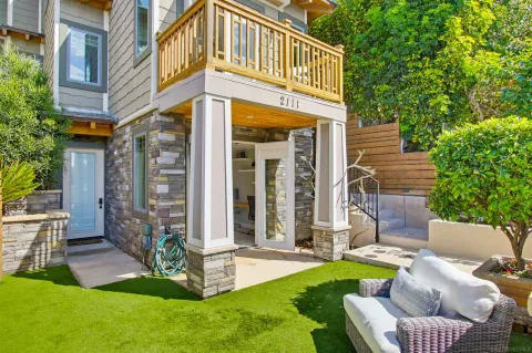 $3,125,000 | 2111 Edinburg Avenue, Cardiff-by-the-Sea, CA 92007