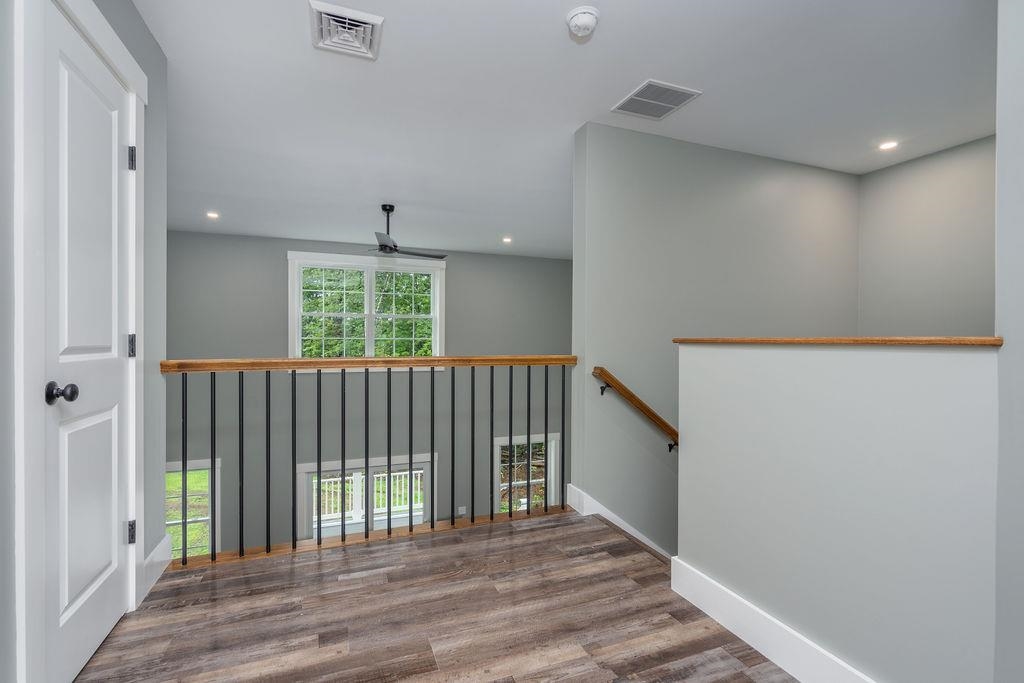 10 Midmark Lane Concord, NH 03301 - Photo 12 of 37