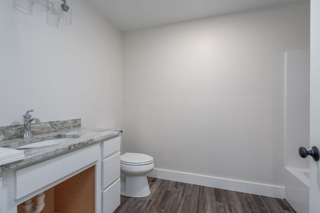 10 Midmark Lane Concord, NH 03301 - Photo 14 of 37