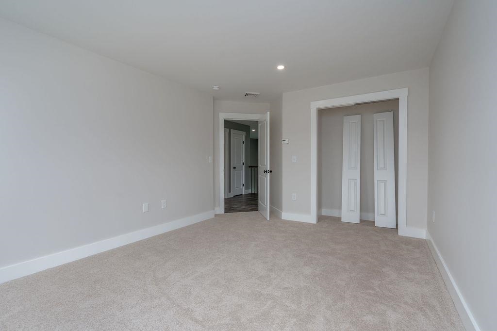 10 Midmark Lane Concord, NH 03301 - Photo 18 of 37