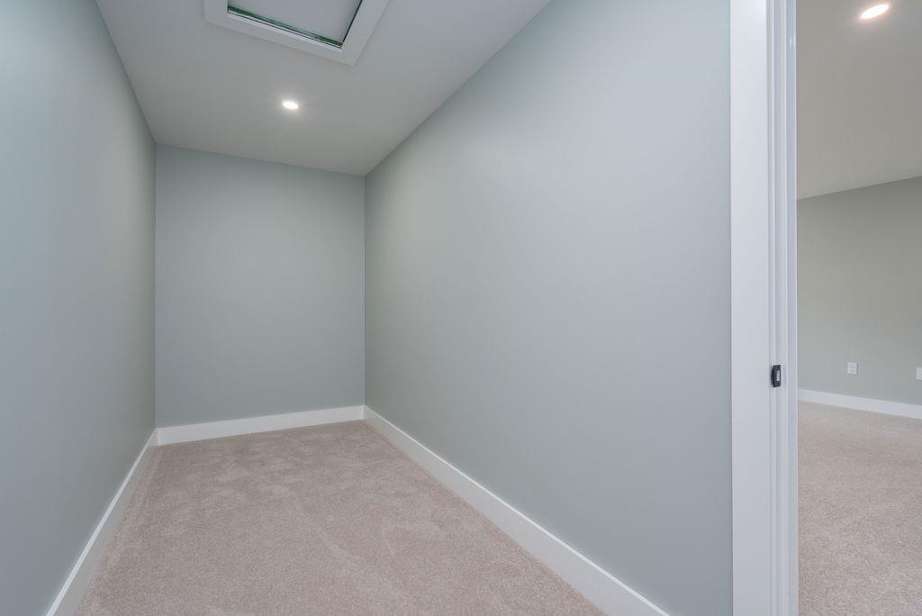 10 Midmark Lane Concord, NH 03301 - Photo 9 of 37