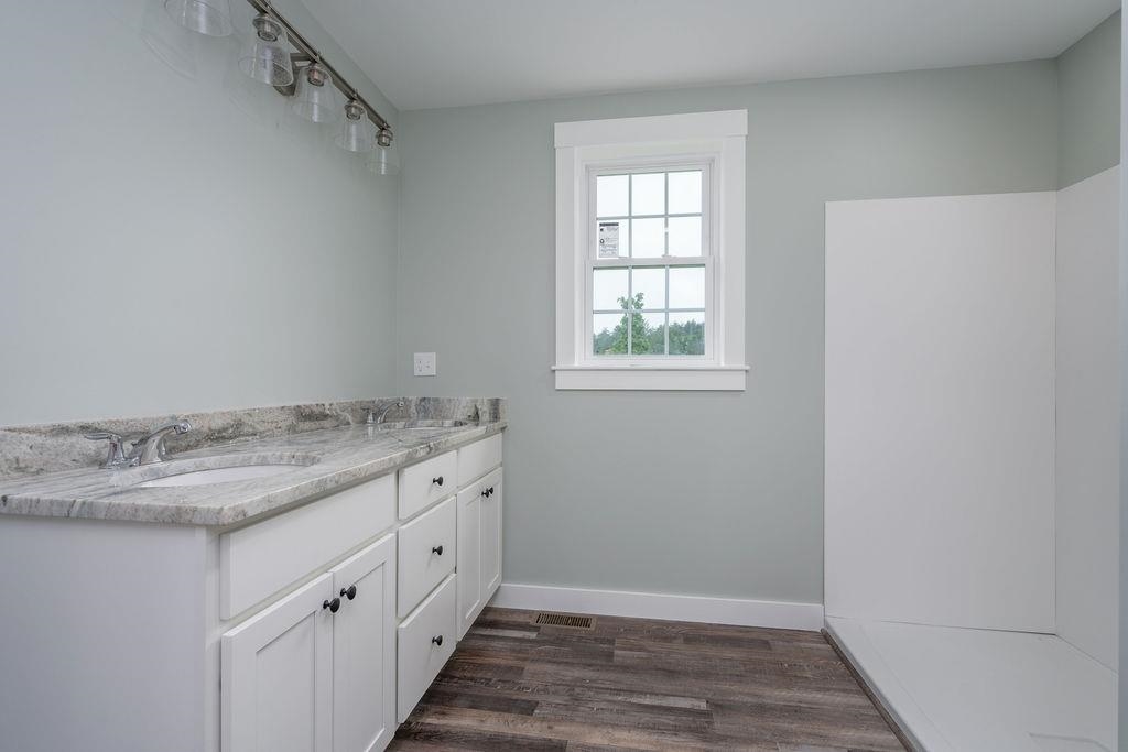 10 Midmark Lane Concord, NH 03301 - Photo 10 of 37