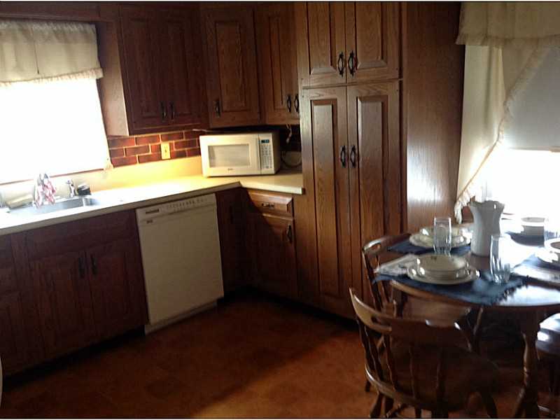 11 Greenfield Road Cumberland, RI 02864 - Photo 8 of 12 Kitchen.