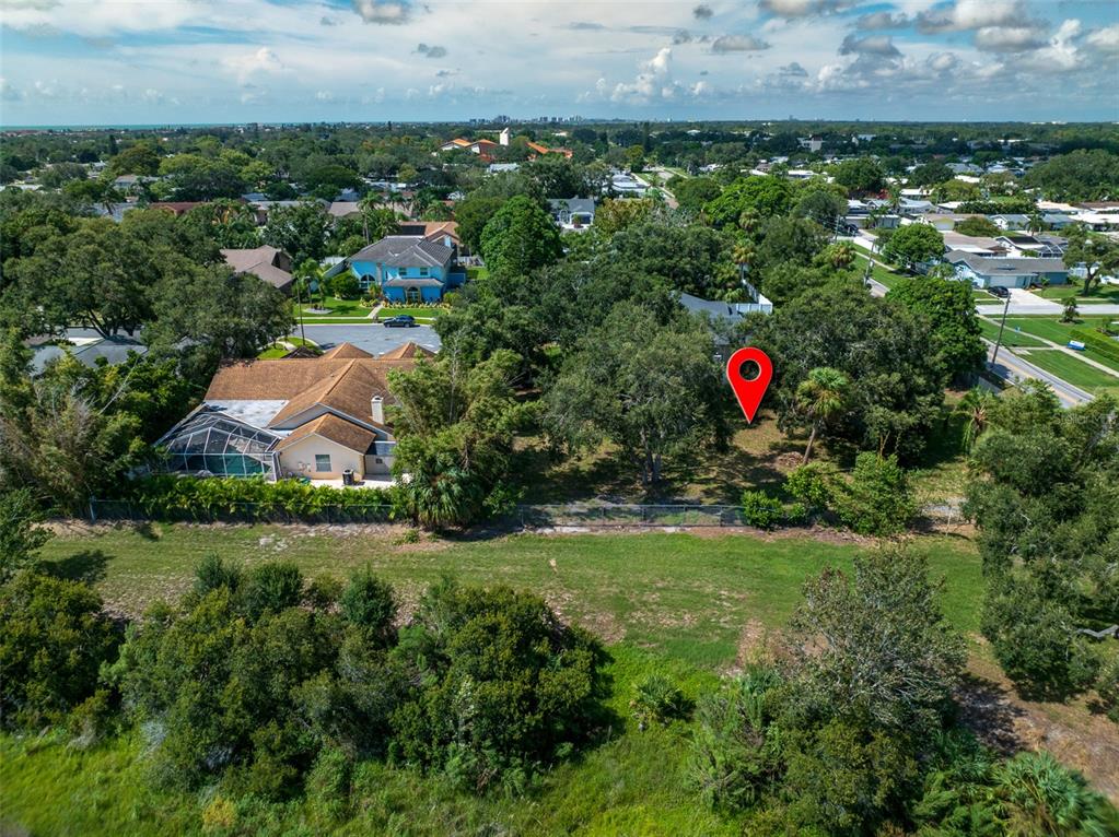 10850 Oakhurst Road Largo, FL 33774 - Photo 2 of 20