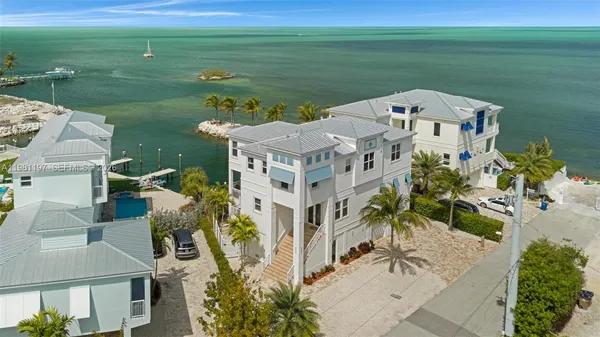 $4,490,000 | 865 50th Street, Unit GULF, Marathon, FL 33050