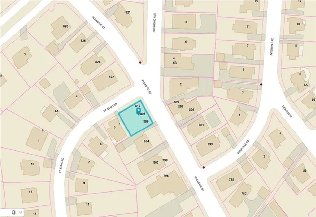 $225,000 | 806 Pleasant Street, Worcester, MA 01602