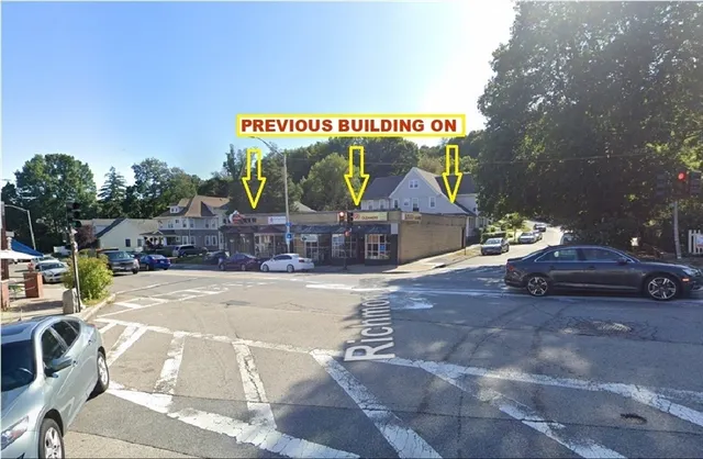 $225,000 | 806 Pleasant Street, Worcester, MA 01602