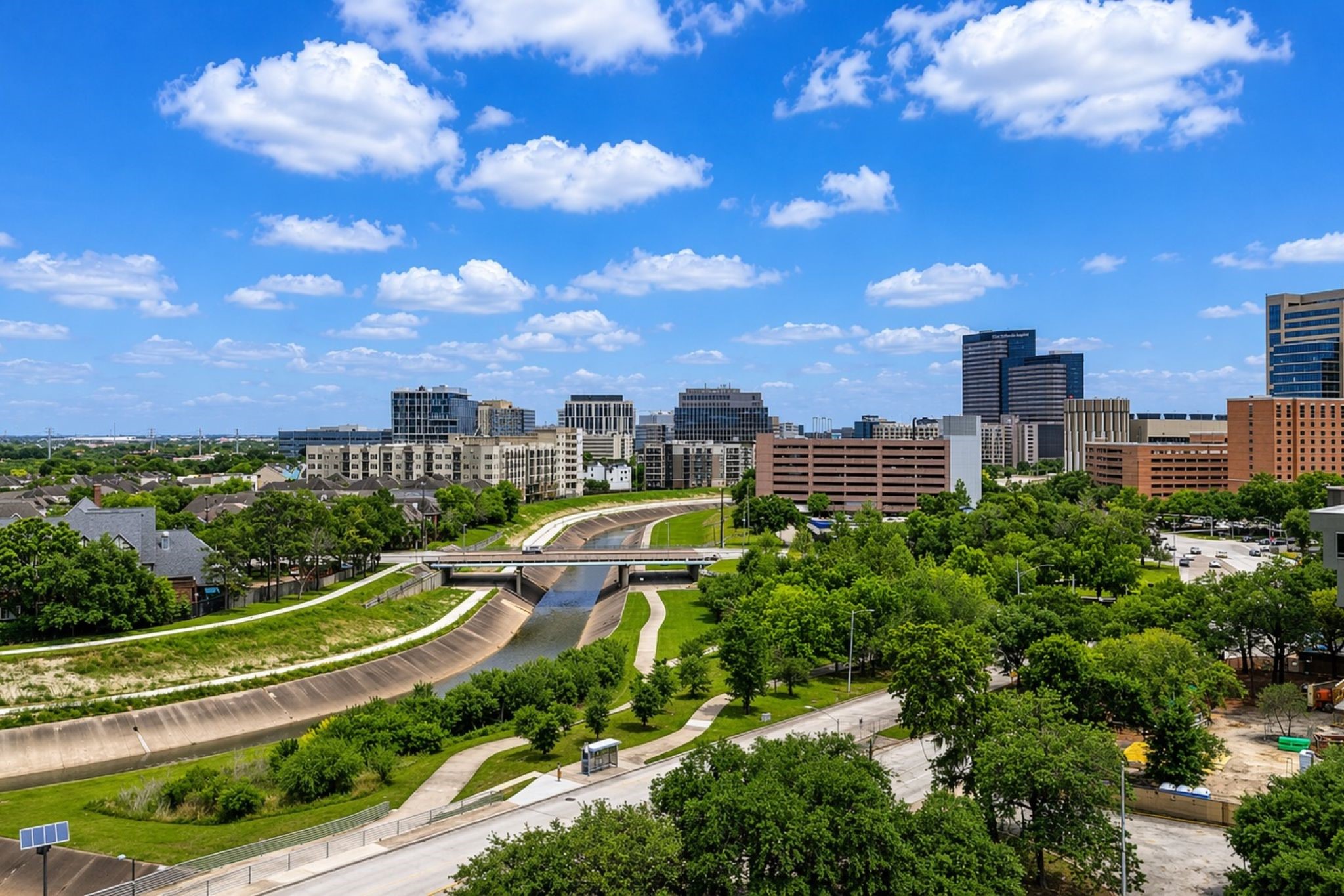 3549 Amos Street Houston, TX 77021 - Photo 17 of 25 Less than 10 min from Medical Center and Hermann Park.