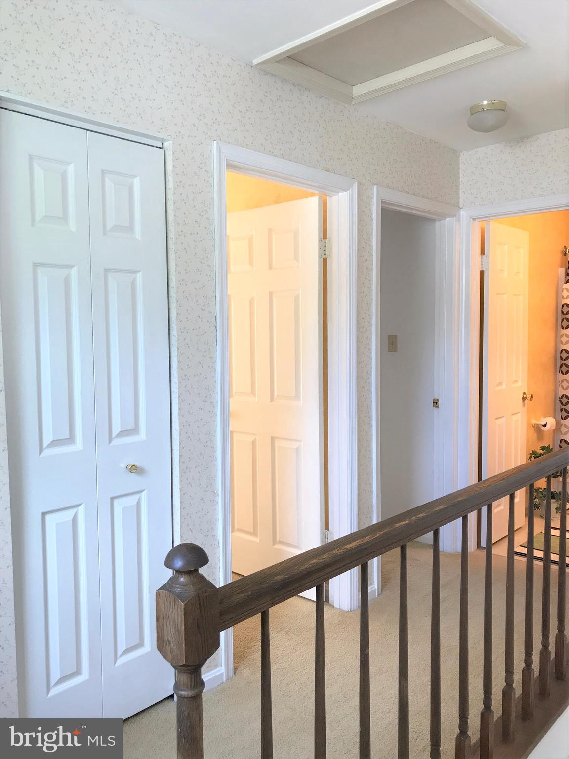 24227 Preakness Drive Damascus, MD 20872 - Photo 10 of 28 Upper level hallway