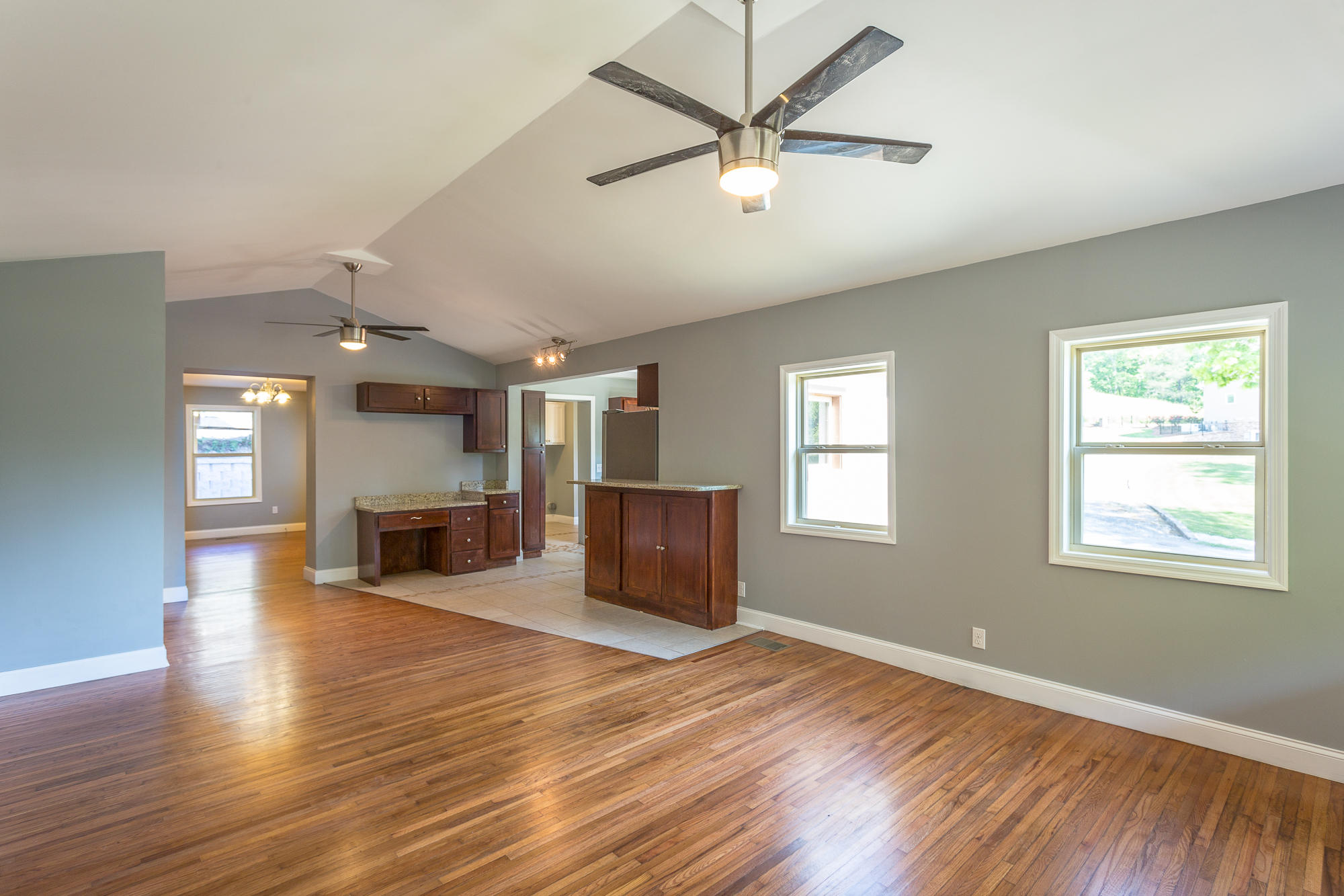 157 Dower Road Chattanooga, TN 37419 - Photo 7 of 59 157 Dower Road-58
