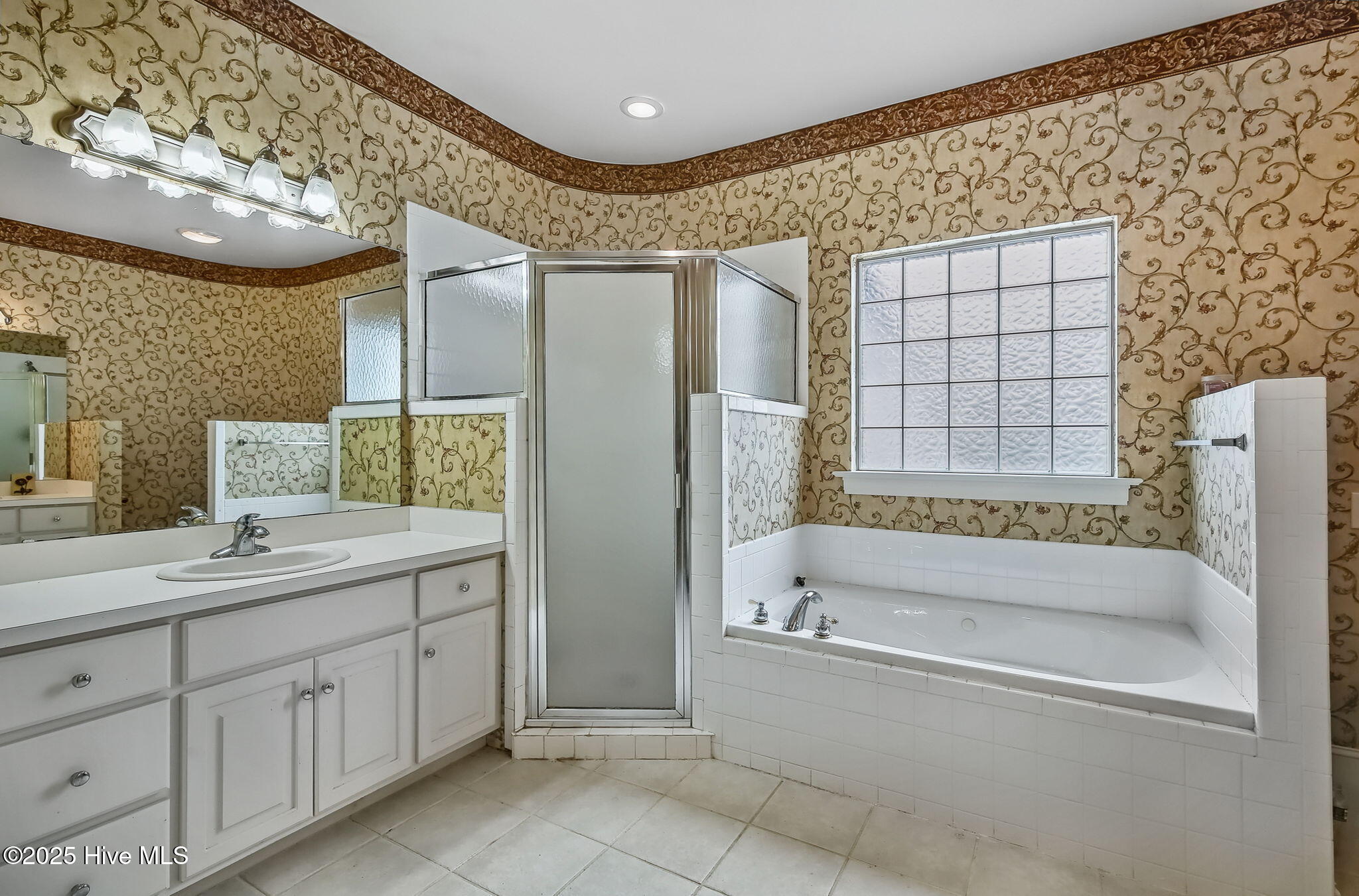 3704 Shadow Ridge Road North Wilson, NC 27896 - Photo 20 of 37 Master Bath