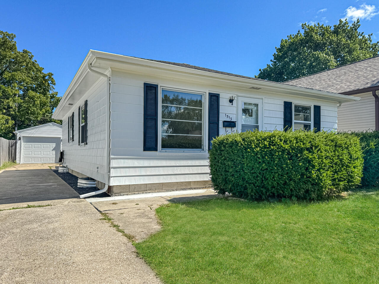 1513 Orchard Street Racine, WI 53405 - Photo 1 of 1 Front