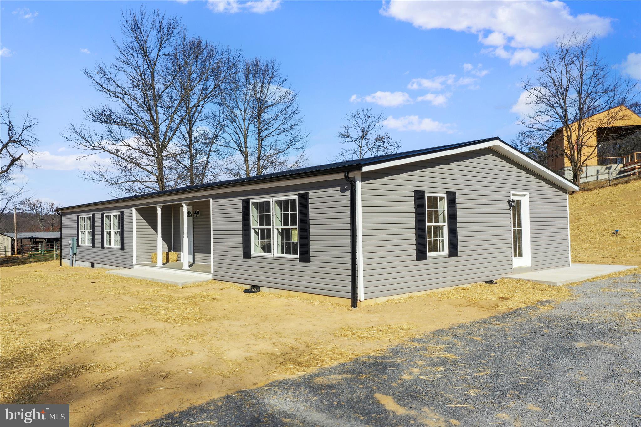 101 Barbeque Drive Berkeley Springs, WV 25411 - Photo 2 of 41