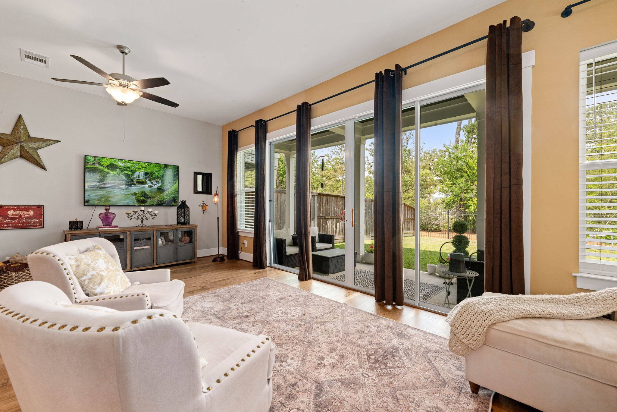 74 Dobbs View Lane Spring, TX 77389 - Photo 4 of 34