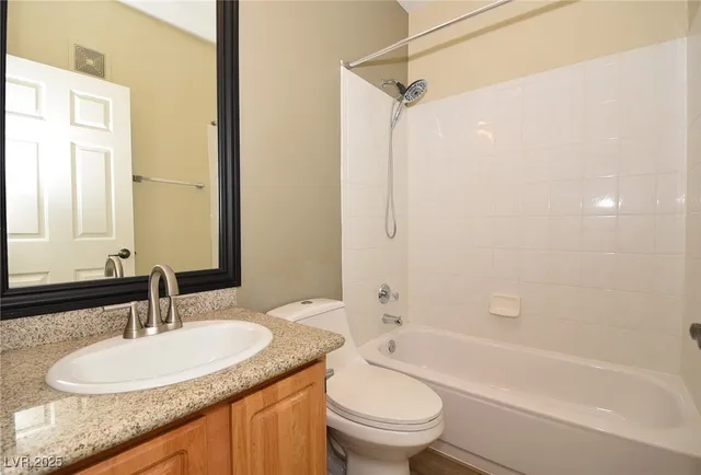 $1,550 | 8555 West Russell Road, Unit 2026, Las Vegas, NV 89113