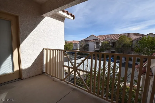 $1,550 | 8555 West Russell Road, Unit 2026, Las Vegas, NV 89113