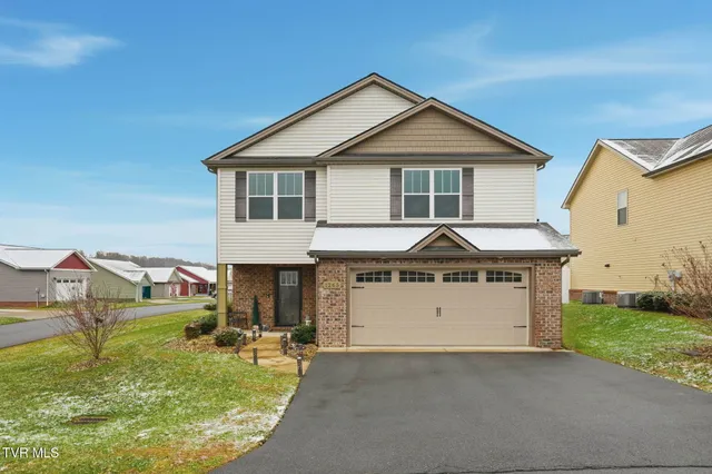 $415,000 | 1265 Lemongrass Drive, Jonesborough, TN 37659