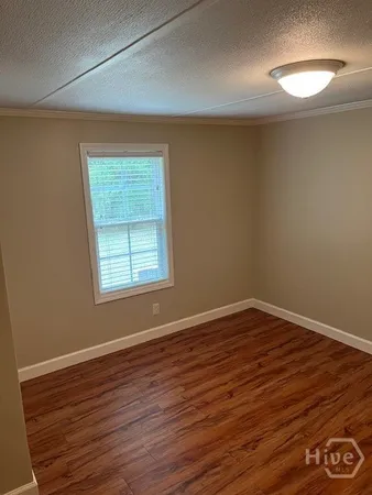 $1,800 | 239 Martin Road, Ellabell, GA 31308