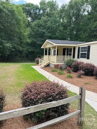 $1,800 | 239 Martin Road, Ellabell, GA 31308