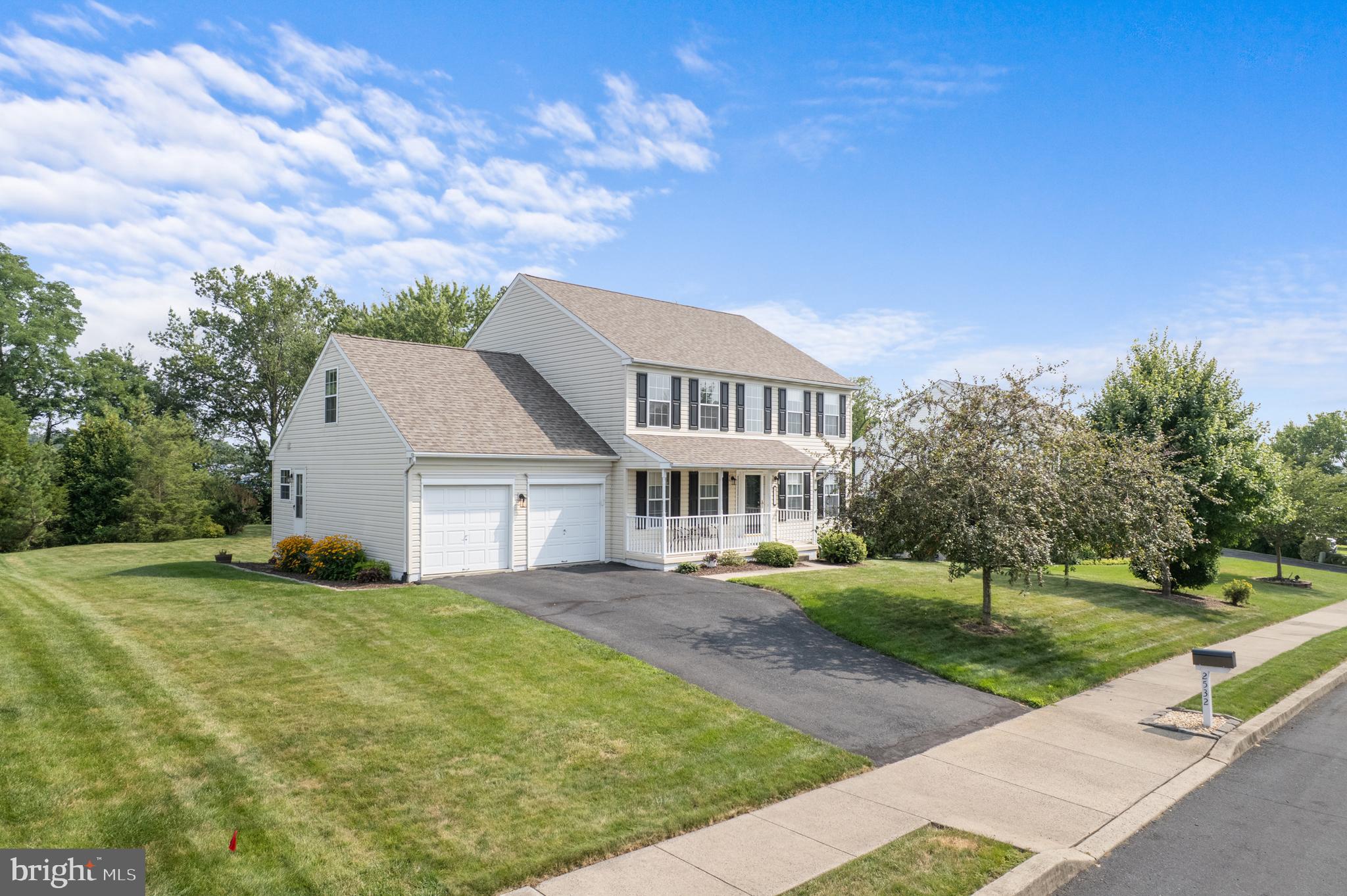 2532 Brooke Road Pennsburg, PA 18073 - Photo 1 of 59 Front view