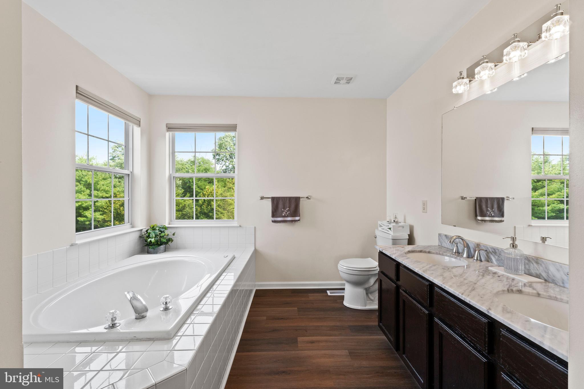 2532 Brooke Road Pennsburg, PA 18073 - Photo 39 of 59 Full bathroom in primary bedroom suite