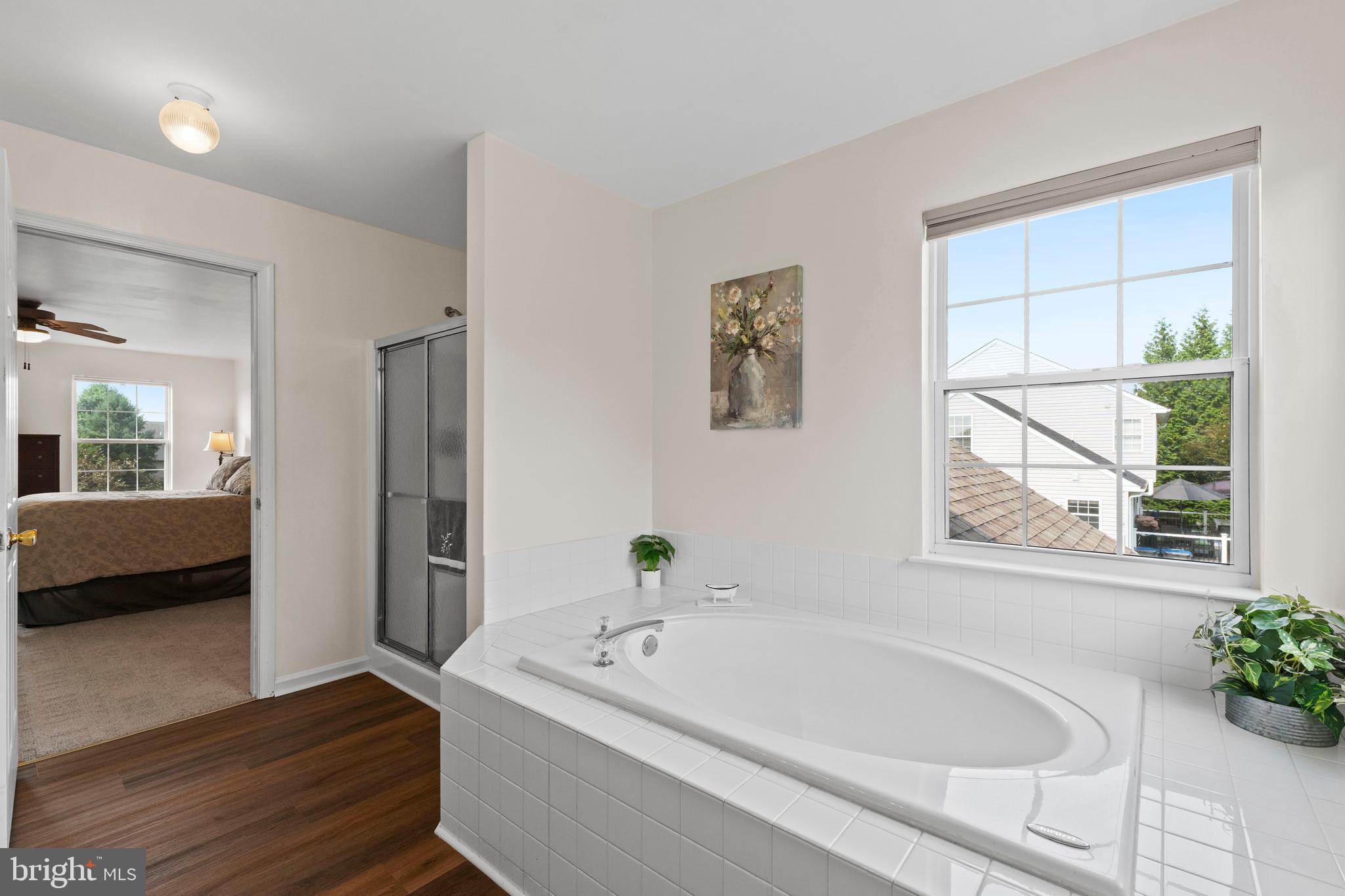 2532 Brooke Road Pennsburg, PA 18073 - Photo 41 of 59 Soaking tub in primary bath