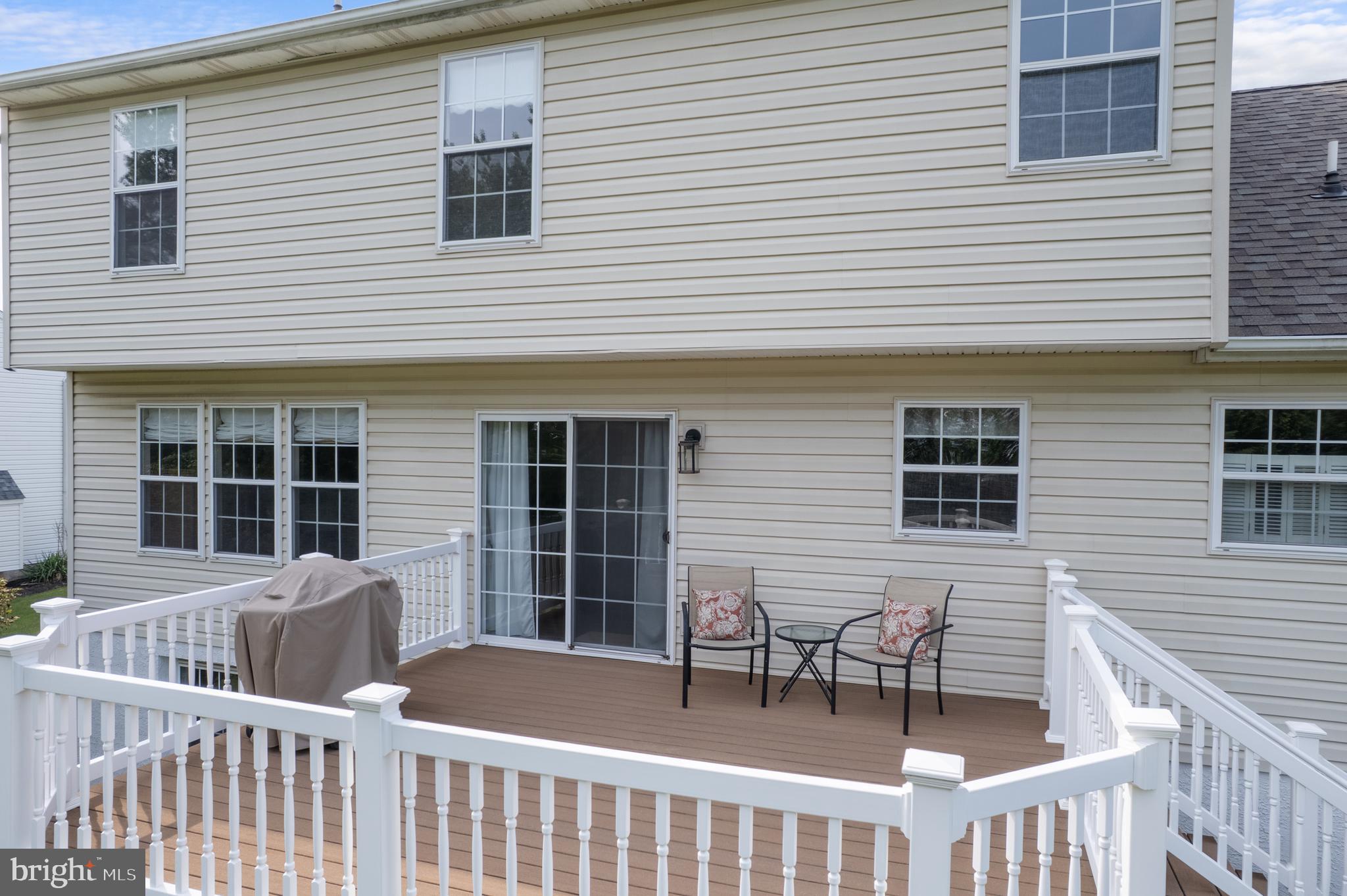 2532 Brooke Road Pennsburg, PA 18073 - Photo 43 of 59 Maintenance free deck