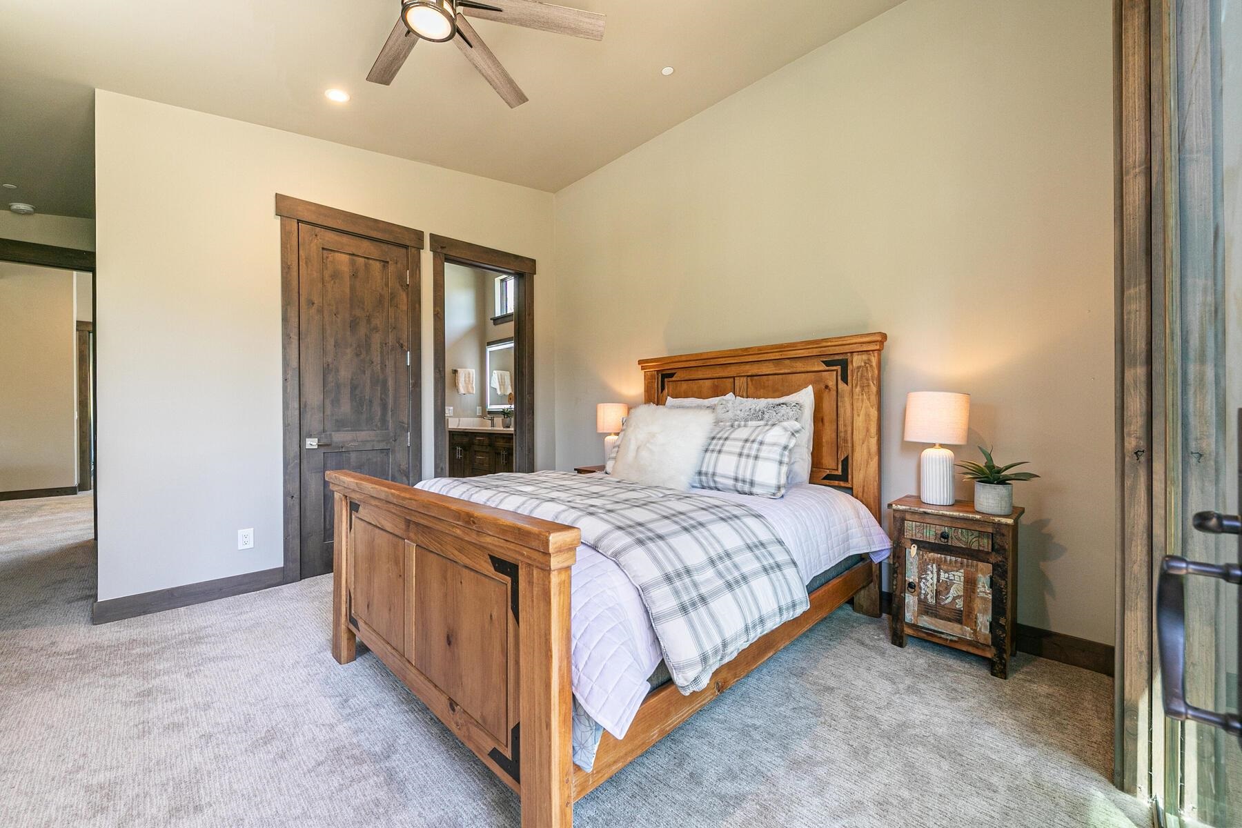 11711 Ghirard Road Truckee, CA 96161 - Photo 20 of 27