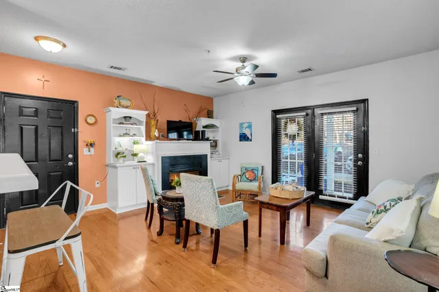 $210,000 | 201 McKenna Circle, Greenville, SC 29615