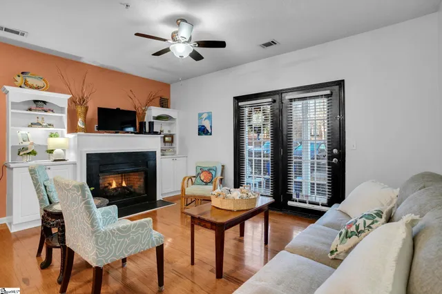 $210,000 | 201 McKenna Circle, Greenville, SC 29615