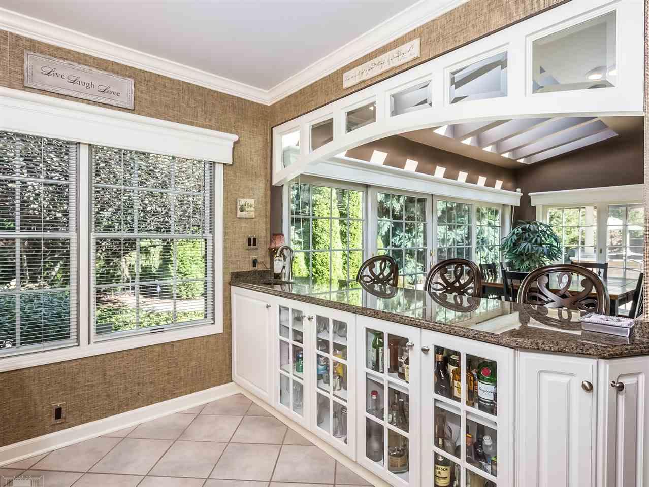35 Shoreham Road Grosse Pointe Shores, MI 48236 - Photo 23 of 73