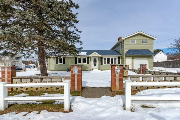 $435,000 | 586 Child Street, Warren, RI 02885
