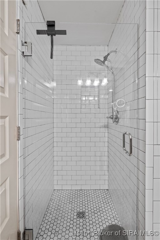 3011 Engle Road Borden, IN 47106 - Photo 24 of 46 Master Bath