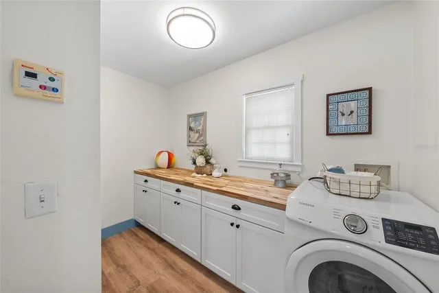 $1,050,000 | 759 Lantana Avenue, Clearwater Beach, FL 33767